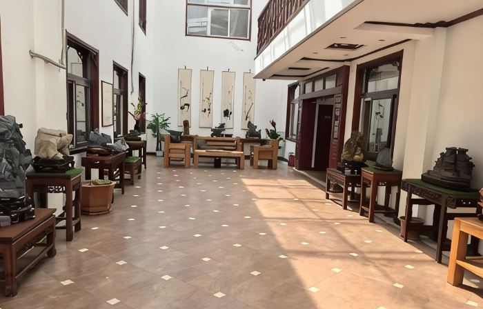 Xinyuan Business Hotel