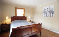 Charming 4-bedroom home with AC and WiFi close to downtown historic Honesdale - 3-Star