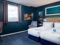 Travelodge Birmingham Perry Barr Hotels near محطة ويتون