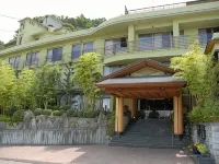 Arima Onsen Taketoritei Maruyama Hotel berhampiran Gunung Rokko