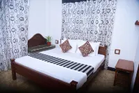 Travel Rest Inn Ella - Bed and Breakfasts