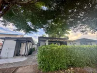 SP Place Mahasarakham Resort ムアンマハーサーラカームのホテル