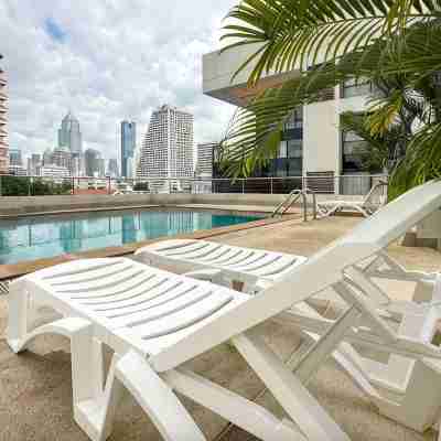 Nana SkyView Retreat 2 Bedroom 2 Bath Nana BTS 1501 Fitness & Recreational Facilities