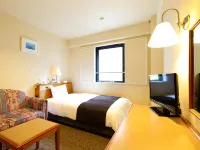 Smile Hotel Tokyo Ayase Ekimae - parkir
