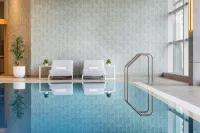 JW Marriott Auckland - Pools