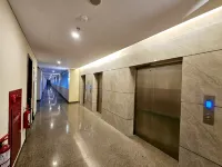 Nagoya Thamrin City Apartment Tower A - Condos
