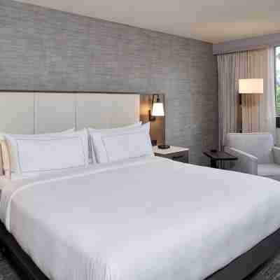 DoubleTree by Hilton Buena Park Rooms