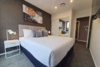 La Quinta by Wyndham Ellerslie Auckland - Bathtub
