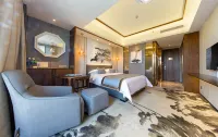Donghu Grand Hotel (Jieyang Ancient City Donghu Park Branch)
