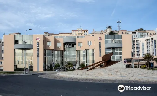 Hotel Port Marine - parking