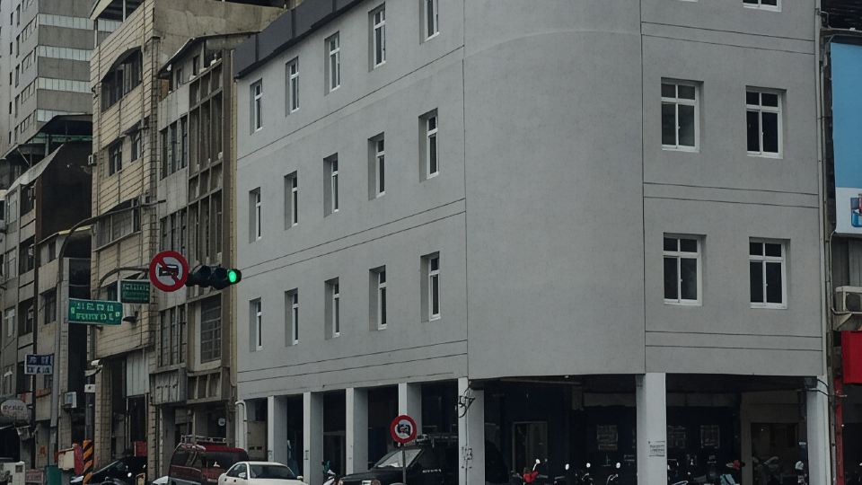 Hok House