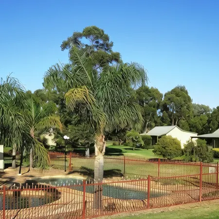 Murray River Resort