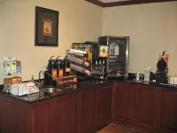 Days Inn by Wyndham Lincoln, IL/Route 66 - breakfast