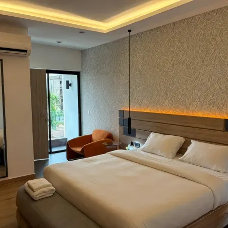 MEMAC PLACE HOTEL & RESTAURANT