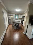 Charming 2-bedroom apartment in lovely Wartburg. Close to Hiking & Kayaking