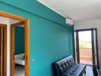 Emerald Apartment. A few steps from the sea - Wi-Fi