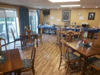 Heron's Landing Hotel - breakfast