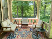 Charming 1-BR Apartment in Conway, WiFi/AC - Homestays