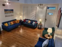 Reservoir Hill Mansion - Charming 4-bedroom house w/ 3 full bathrooms - Bungalow