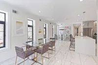 Designer Home  Patio  Parking - Holiday bungalows