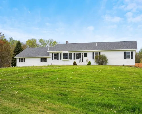 Hot tub-Sauna-Game Room-Fire pit-Close to Acadia/Bar Harbor! Hotels in Lamoine
