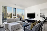Luxury Penthouse DT | 3 Beds | Outdoor Fire & BBQ - บังกะโล