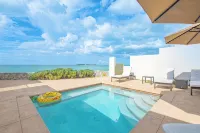 3 BR Oceanfront Beach House with Private Pool Gated Community Staircase to Ocean - Villas