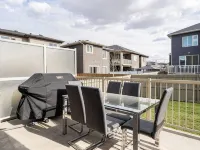 The Premier Suite | 321Mbps WiFi | Perfect Stays Hotels in Airdrie