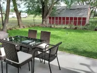 Cozy 2 Bedroom with Mid-Century & Farmhouse Vibes Hotels in Vernal