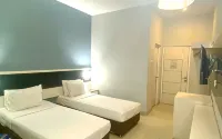 Tugu Indah Hotel Semarang - 2-Star