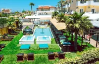 Despina Aparthotel by Philoxenia Hotel & Spa - ビーチサイド