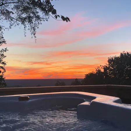 Chase N' Sunsets - NEW Listing, Brow view, between Mentone & Little River Canyon