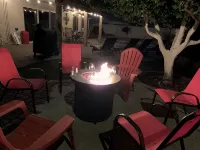 3 King Beds, Heated Pool!! - Boutique