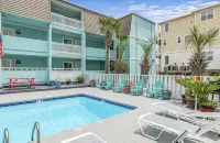 Oceanfront 2Br Condo, Steps to Beach, Pool, First Floor, Easy Access - Beach