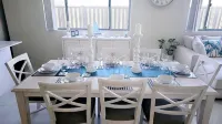 Eglinton Elegance - Hamptons Retreat - 방갈로