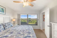 NEW LISTING!!! DIRECT OCEAN FRONT 1st FLOOR SEA PLACE CONDO!!! 2bd/2 bath - 3 stjerner