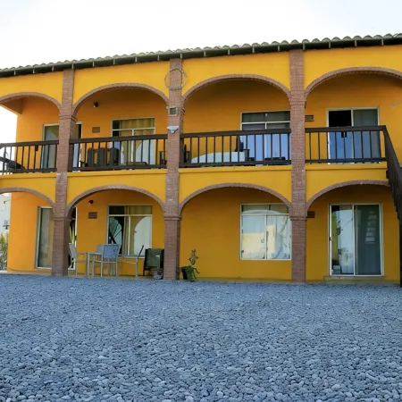 WATCH THE SUNRISE, SEA & MOUNTAINS FROM THIS 2BR CONDO! NEAR ALL! CONDO 304