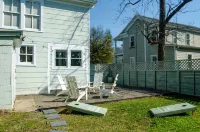 Charming 3-Bed Cottage on Main Street in Historic Gordonsville