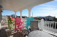 Personal Resort w/ Private Pool, Hot Tub & Elevator, Walking Distance to Town