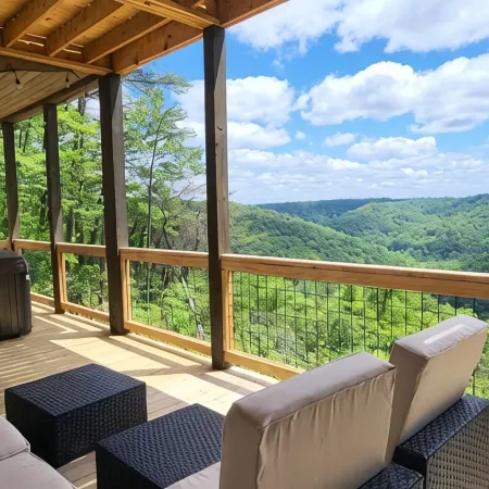 All New Firefly Cottage in the Woods Overlooking Red River Gorge Geological area