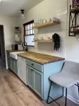 Newly remodeled home - adorable and cozy! - 무료 와이파이