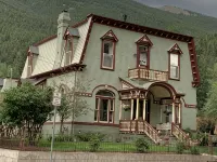Cozy1890's Bungalow in Historic Georgetown. Ski Nearby.