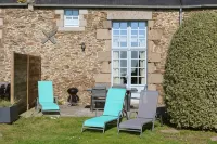 La Metairie du Vauhariot - Cottages de Caractère Vue Mer - Terrasse & Piscine Intérieure Chauffée