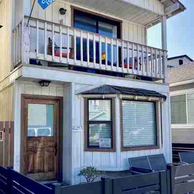 Catalina Is. Home close to Beach Hotel Exterior