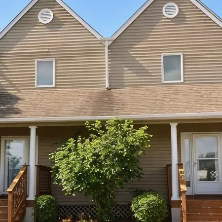 Family Friendly Townhome in desired Stewards Watch Community- 5mins to the beach