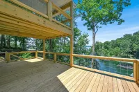 Smith Lake Cabin-Cave, Dock,