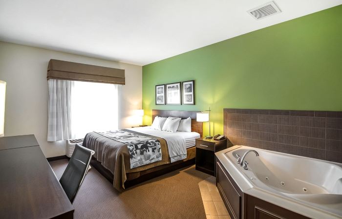 Sleep Inn & Suites
