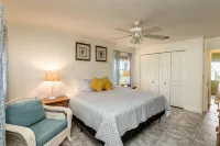 🍹🌞 Cottage Paradise! 2BR/2BA, Pets Welcome, TV, Wi-Fi - 3 ดาว