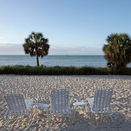 Panoramic 3BR/3BA Condo - Direct Beach Ocean Front