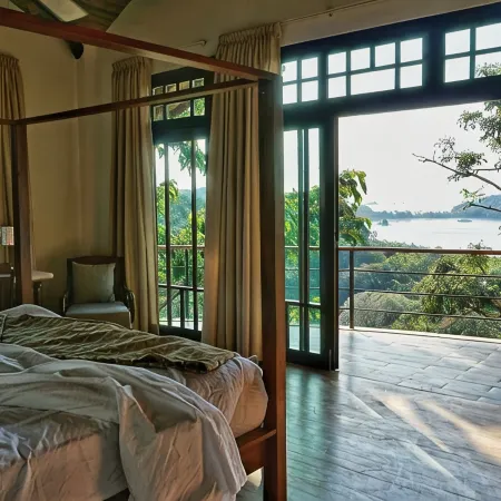 Ultra Luxury Villa with Gorgeous Views & Private Pool, Theater and Game-room